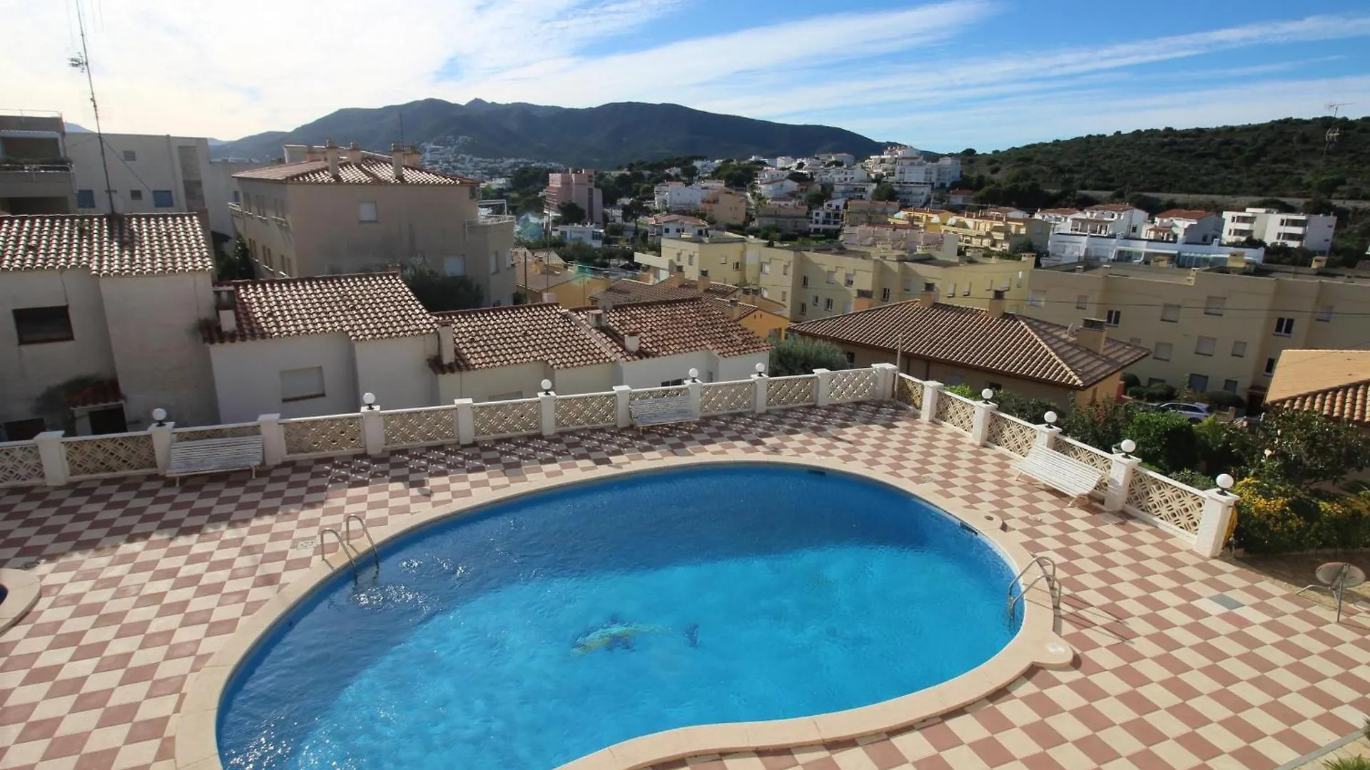 Cabioni - Casa Adosada Con Piscina Comunitaria, Cerca De La Playa De Grifeu. - Es-228-39 リャンサ